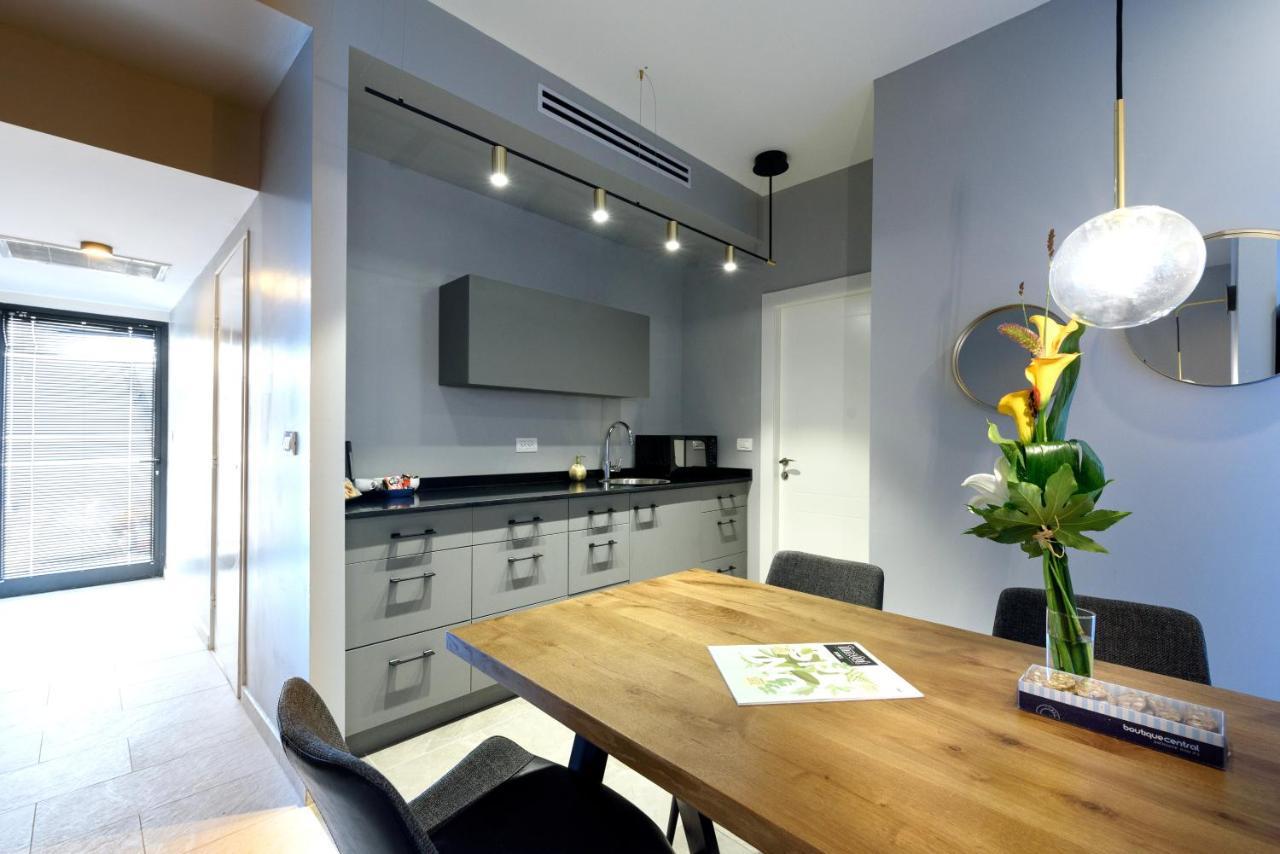 The Roof - By Sea Land Suites Tel Aviv Ngoại thất bức ảnh